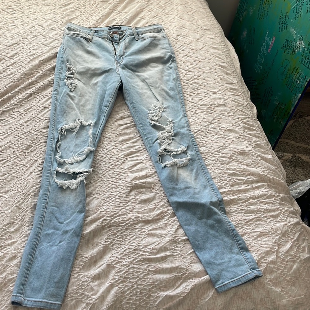 Fashion nova jeans